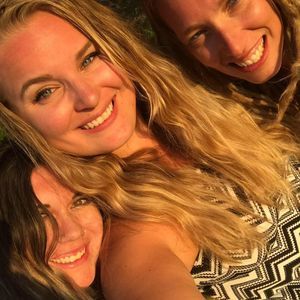 Meet your Posher, Alexandra